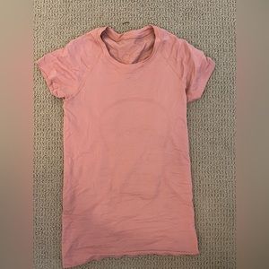 Lululemon Swiftly Tech 2.0 Top ONLY WORN ONCE